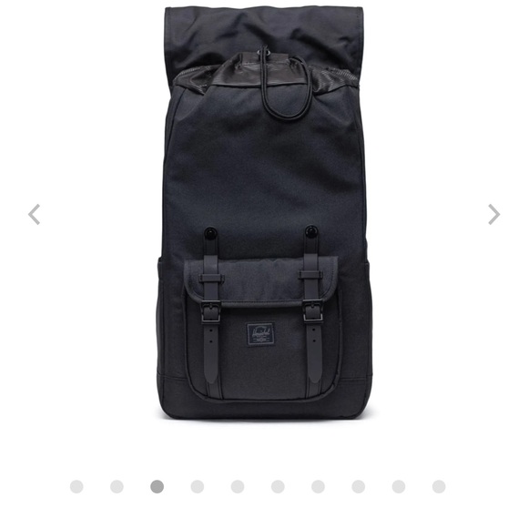 Black Herschel backpack barely used excellent condition - Picture 7 of 7